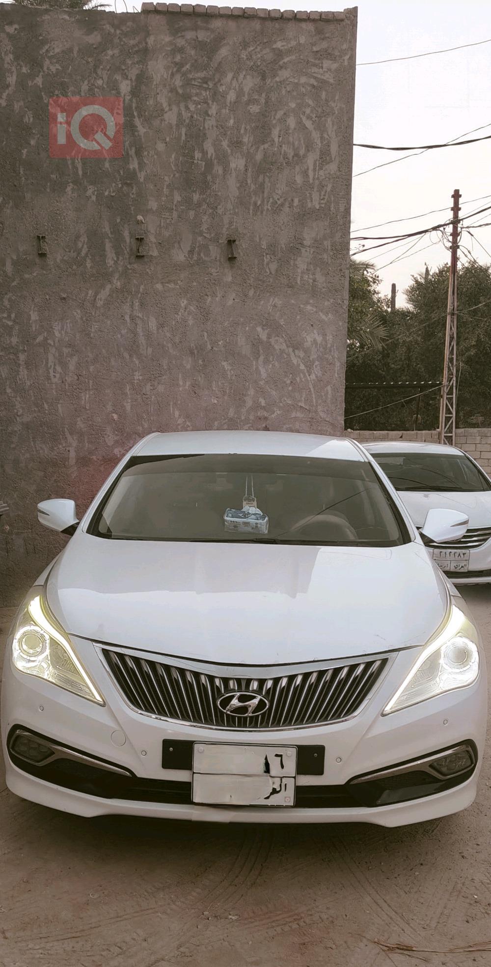 Hyundai Azera